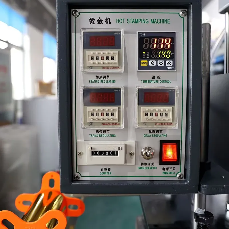 เครื่องรีดร้อนแบบลูกกลิ้ง JD-3 - Foil Transfer Machine บทวิจารณ์และราคา